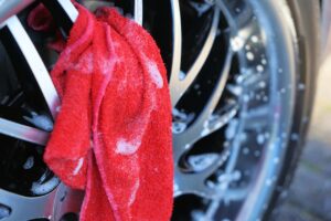 cleaning, automobile, rim-4993979.jpg